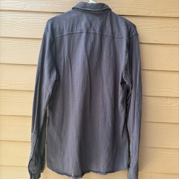 Faherty Organic Cotton Knit Button-Down Shirt Size Medium - Picture 6 of 6